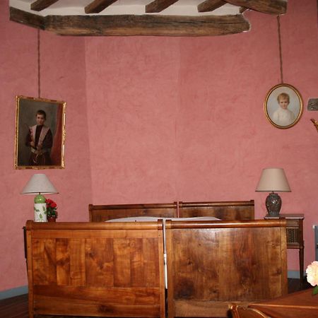 Roiffé Chateau De La Roche Martel Bed & Breakfast エクステリア 写真