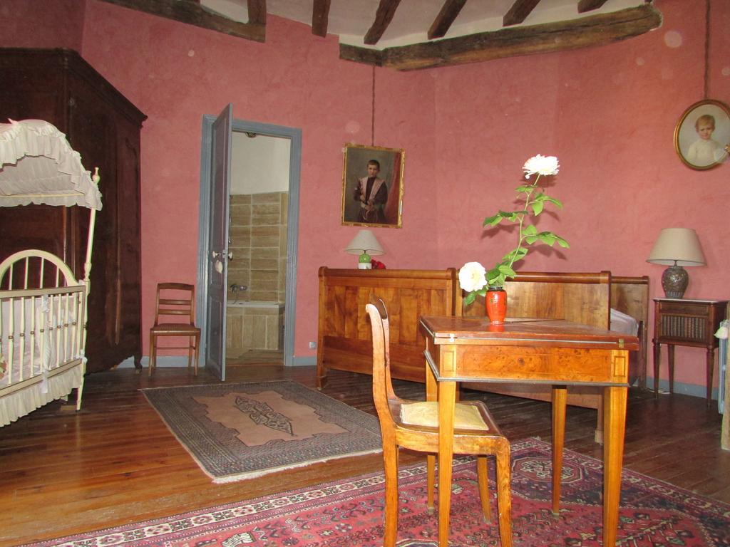 Roiffé Chateau De La Roche Martel Bed & Breakfast 部屋 写真
